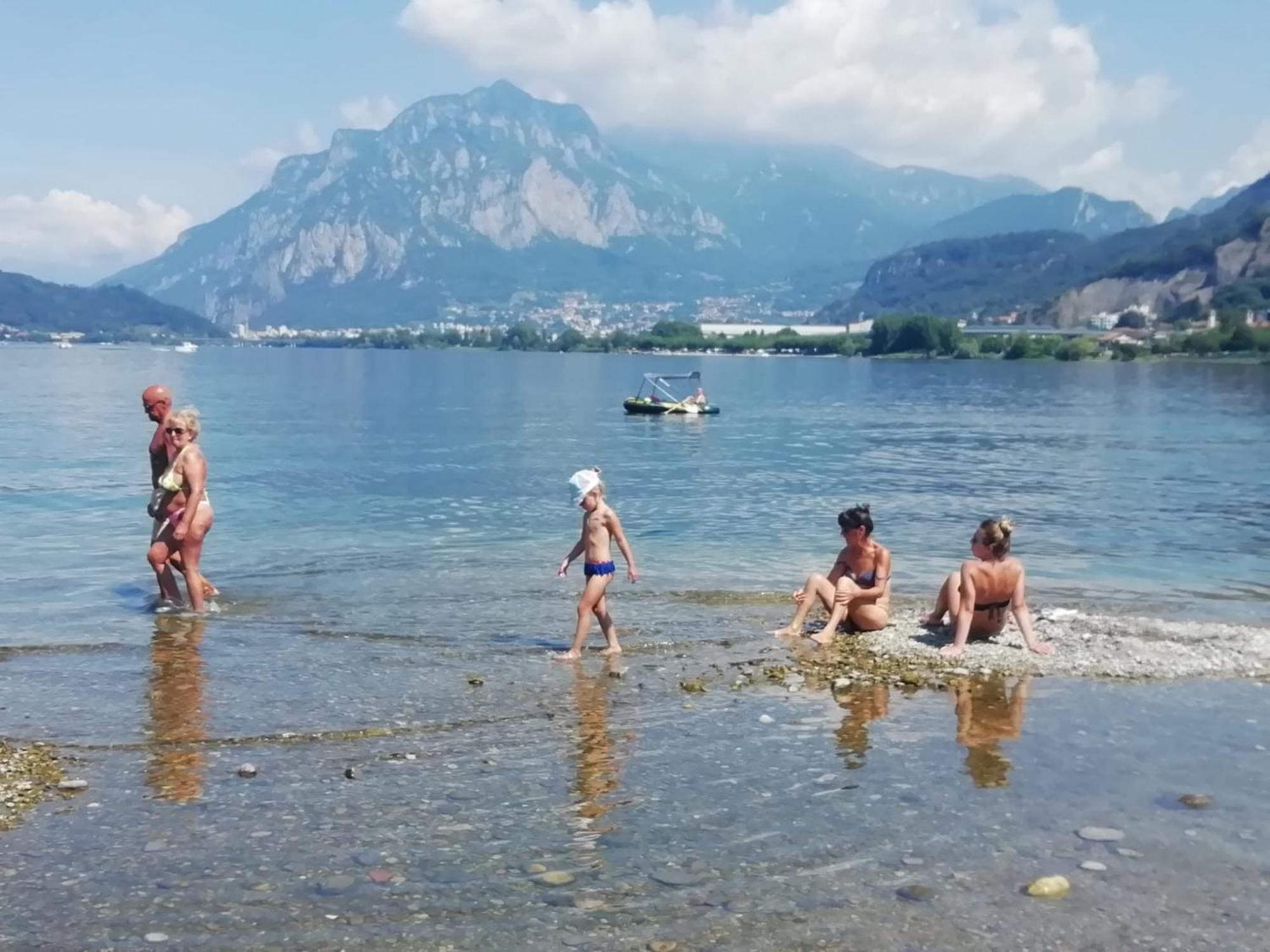 Terrazzo Sul Lago Lecco Bagian luar foto
